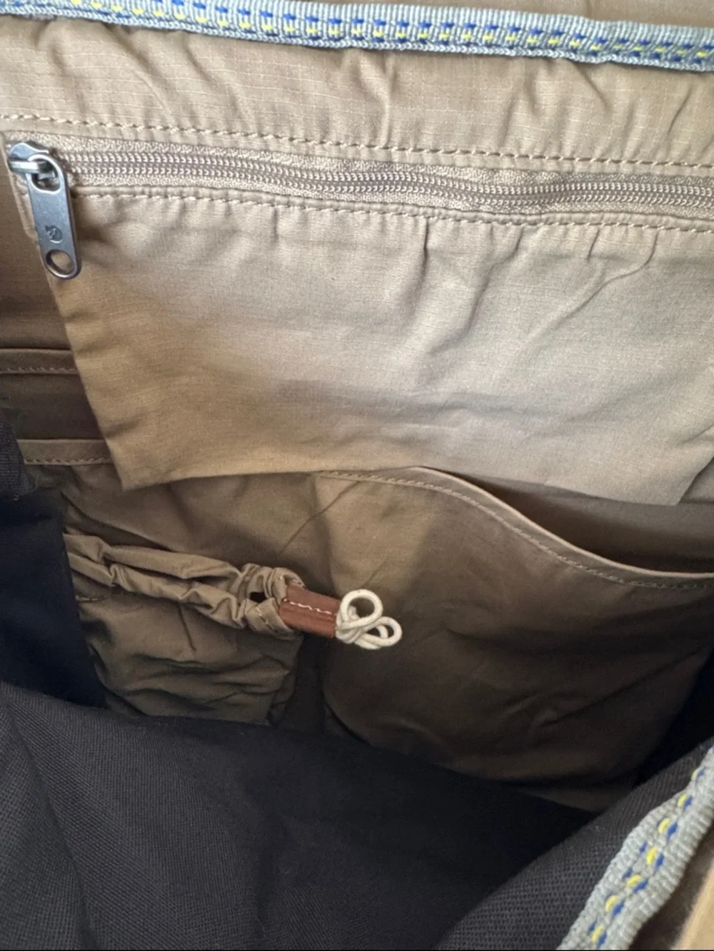 Fjallraven Medium No. 21 Rucksack Backpack in Gray